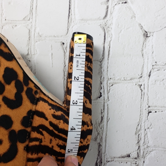 NWOB Antonio Melani Leather Animal Print Fur boots - Picture 7 of 12